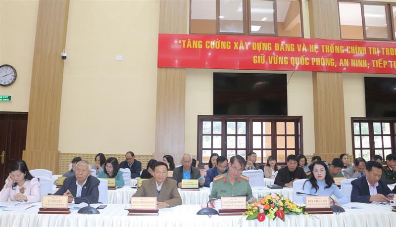 Các đại biểu tham dự tổng kết, trao giải các cuộc thi