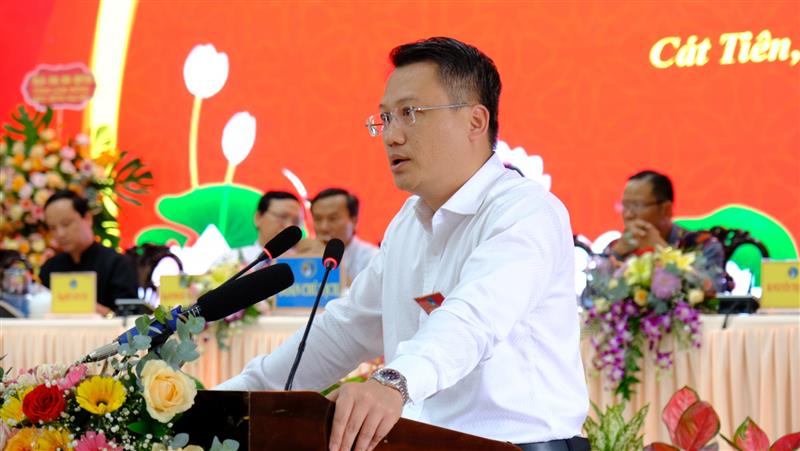 Đồng chí Nguyễn Tiến Dũng phát biểu chỉ đạo tại Đại hội.