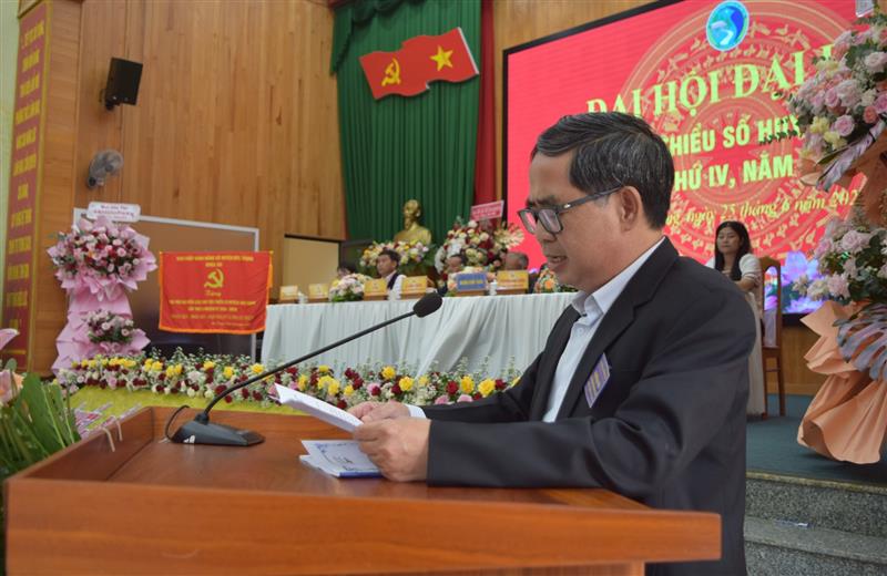 Đồng chí Nguyễn Đức Tài - Phó Trưởng Ban Dân tộc tỉnh, phát biểu chỉ đạo Đại hội.
