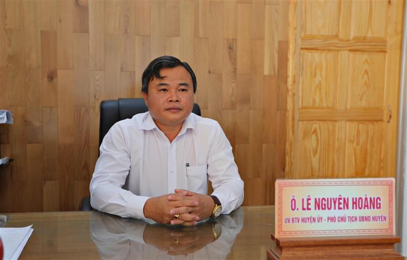 Ông Lê Nguyên Hoàng - Phó Chủ tịch UBND huyện Đức Trọng khẳng định: Dự án xây dựng hồ chứa nước Ta Hoét là công trình cộng đồng, phục vụ nhu cầu cấp thiết về nước tưới và sinh hoạt của bà con Nhân dân.