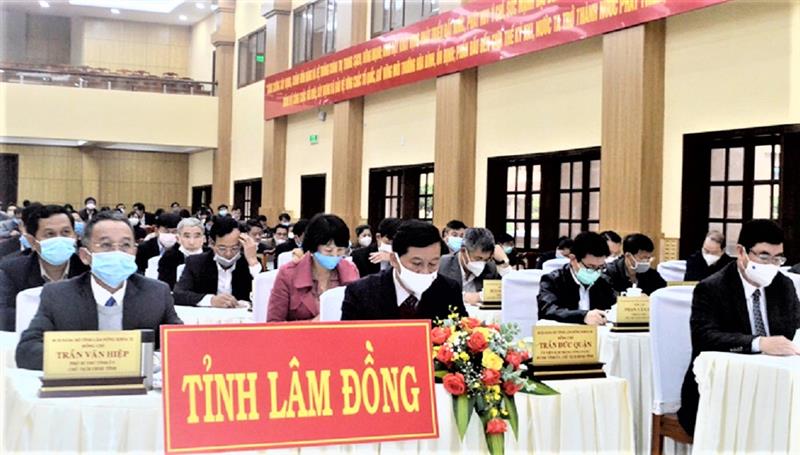 Đại biểu tỉnh Lâm Đồng dự Hội nghị trực tuyến triển khai Chuyên đề học tập và làm theo Bác năm 2021.