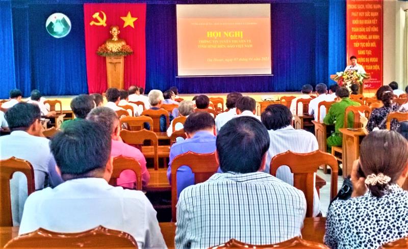 Hội nghị tuyên truyền biển đảo tại Huyện ủy Đạ Huoai.