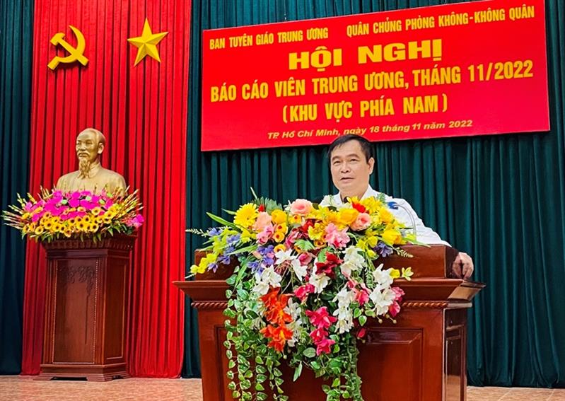 Phó Trưởng ban Tuyên giáo Trung ương Phan Xuân Thủy phát biểu kết luận Hội nghị.