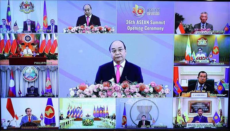 Tổ chức thành công các sự kiện trong bối cảnh đại dịch COVID-19 diễn biến phức tạp từ đầu năm đến nay, Việt Nam một lần nữa khẳng định vị thế, vai trò tiên phong, chủ động và đầy trách nhiệm của nước Chủ tịch luân phiên ASEAN 2020. Ảnh: TTXVN