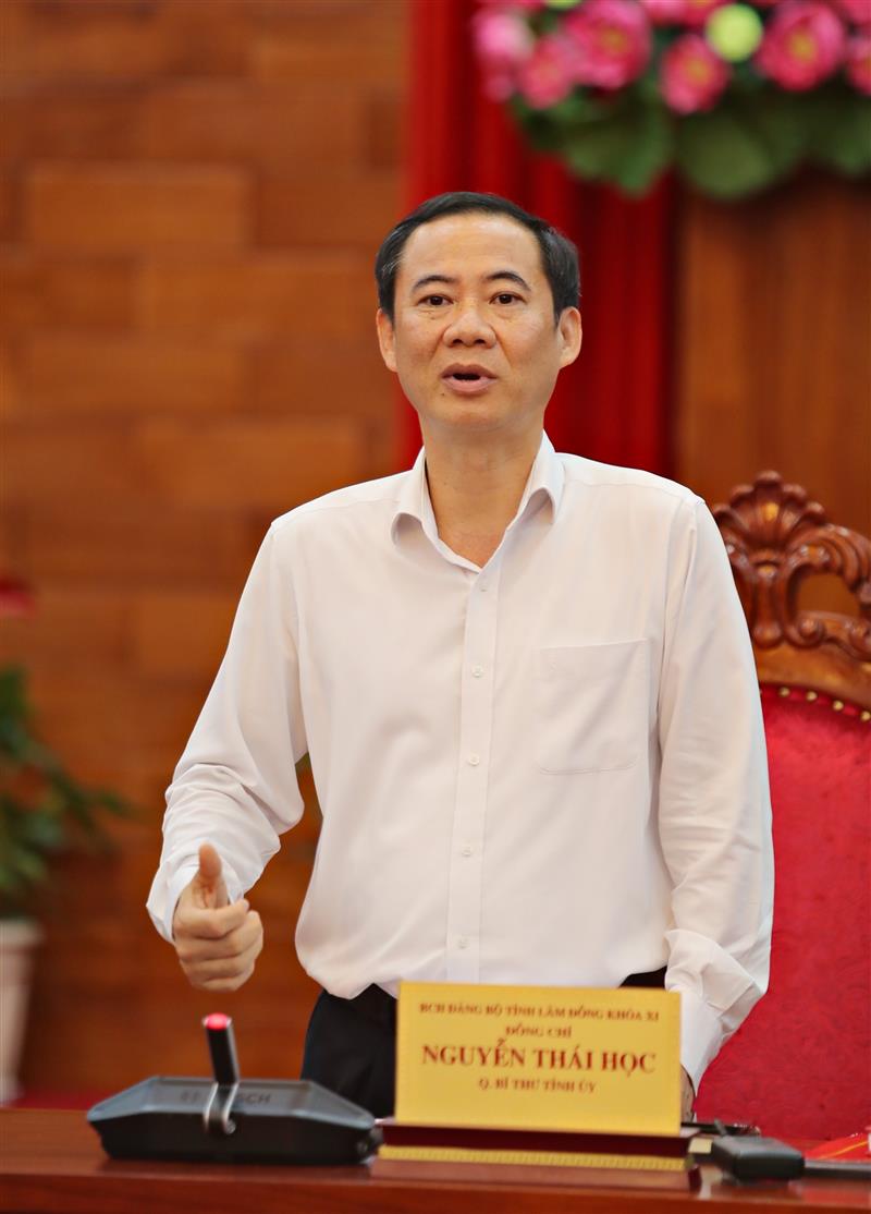 Đồng chí Nguyễn Thái Học - Quyền Bí thư Tỉnh uỷ Lâm Đồng phát biểu chỉ đạo tại buổi làm việc của Thường trực Tỉnh uỷ với Ban Cán sự Đảng uỷ UBND tỉnh Lâm Đồng.
