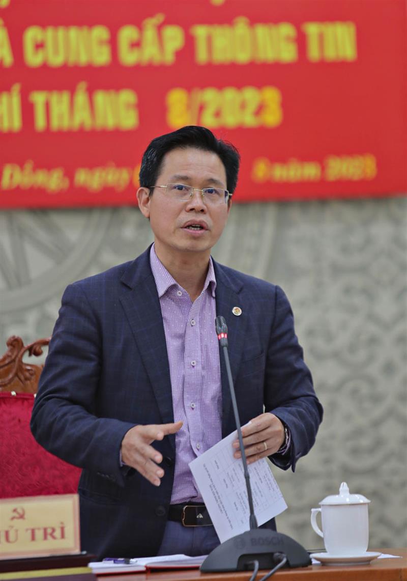 Phó Trưởng ban Thường trực Ban Tuyên giáo Tỉnh ủy Lâm Đồng Trần Trung Hiếu định hướng công tác tuyên truyền tháng 8/2023.