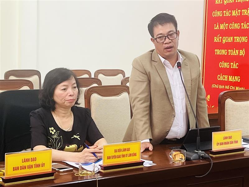 Phó Chủ tịch UBND tỉnh Nguyễn Ngọc Phúc phát biểu.