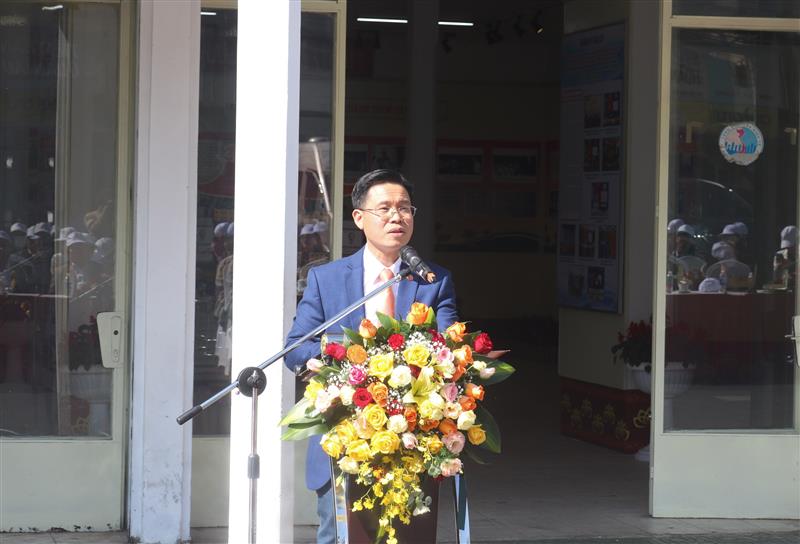 Đồng chí Trần Trung Hiếu – Phó Ban thường trực Ban Tuyên giáo Tỉnh ủy Lâm Đồng phát biểu.