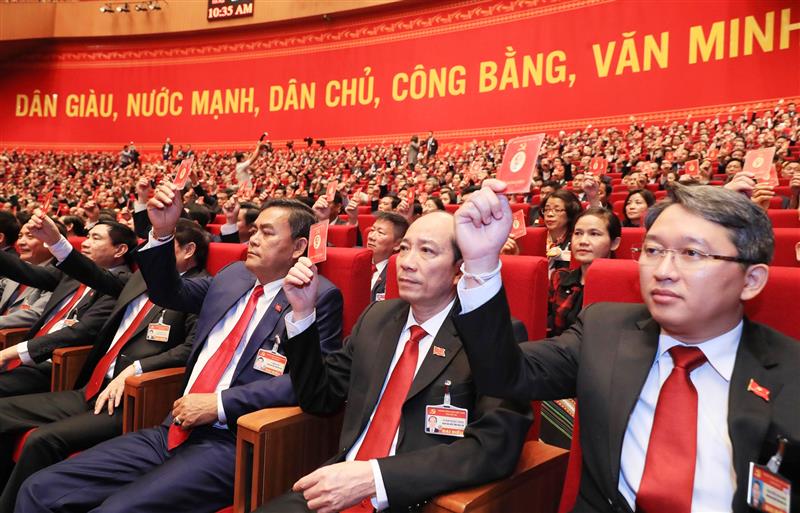 Các đại biểu tham dự Đại hội đại biểu toàn quốc lần thứ XIII của Đảng