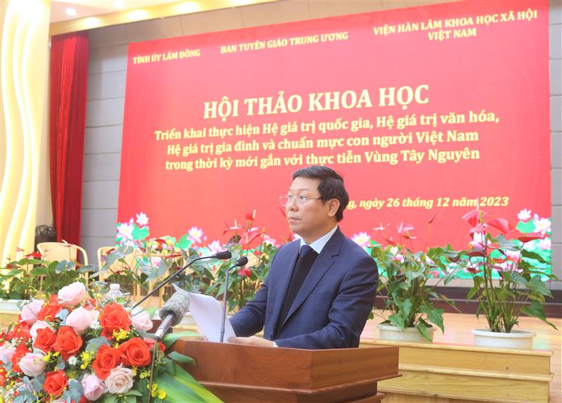 Đồng chí Trần Thanh Lâm - Phó Trưởng Ban Tuyên giáo Trung ương kết luận hội thảo.