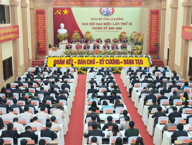 Quang cảnh Đại hội Đảng bộ tỉnh Lâm Đồng lần thứ XI, nhiệm kỳ 2020 -2025. Anh T.D.H.jpg